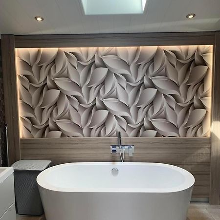 Muscovy Lodge With Hot Tub At Tattershall Lakes Country Park エクステリア 写真