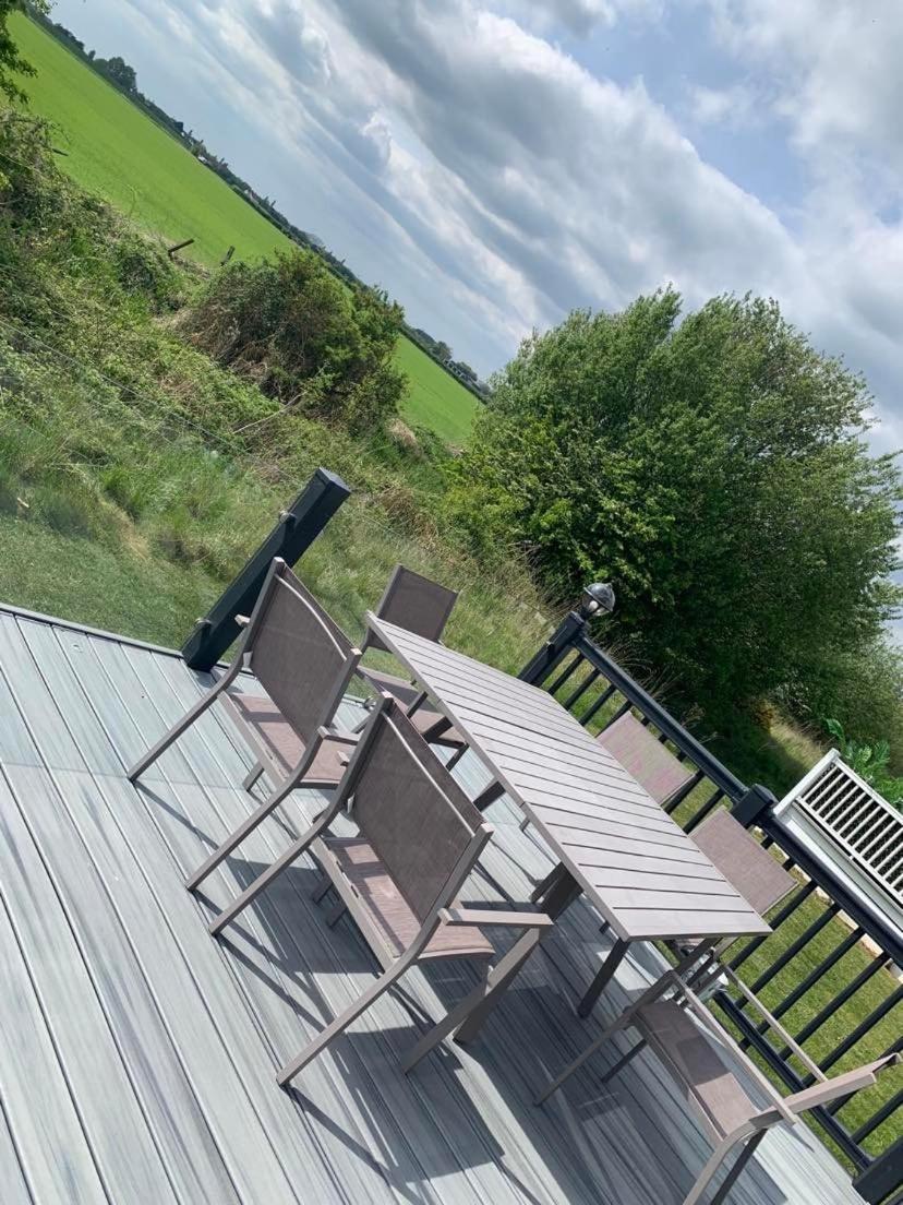 Muscovy Lodge With Hot Tub At Tattershall Lakes Country Park エクステリア 写真